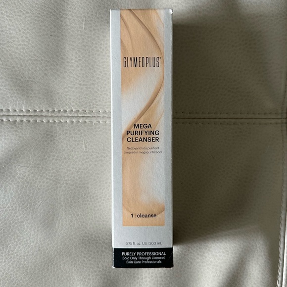 Mega purifying wash from Glymed - Picture 1 of 1